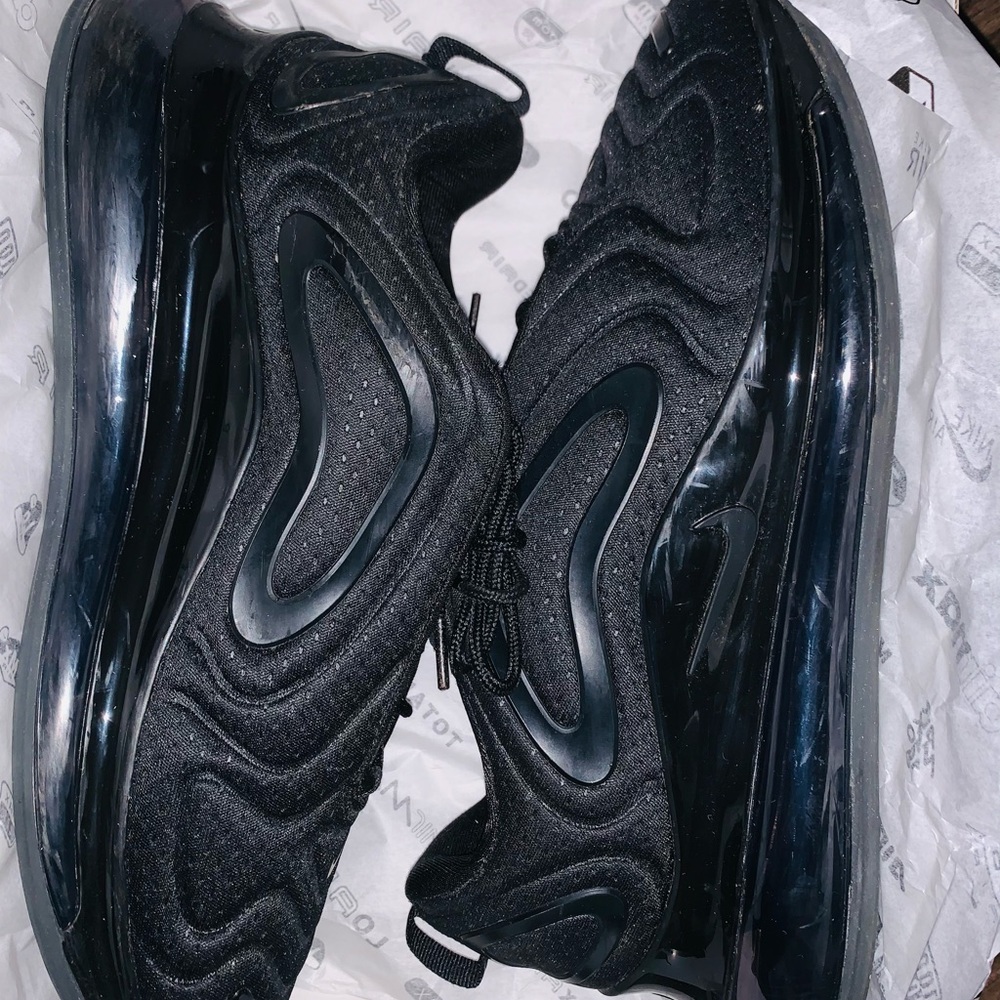 ⚫️▪️AirMax 720 ▪️⚫️